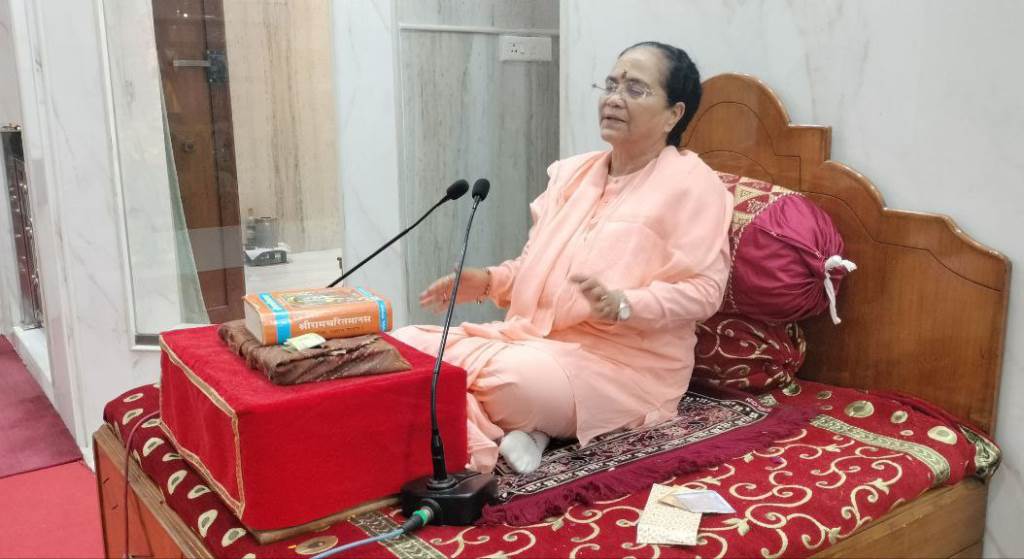 Shri Ram Katha Commences with Full Ritual Observances and Worship at Maa Santoshi Ashram in Model Town